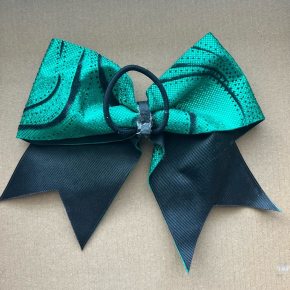 Cheer Bow “Fierce” 🎀3 for 35⭐️ - Picture 2 of 2
